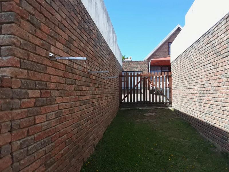 3 Bedroom Property for Sale in Heiderand Western Cape